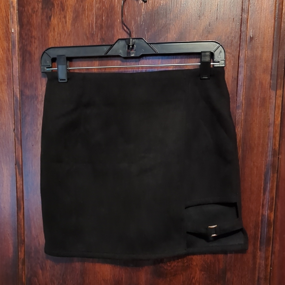 SHEIN Black Mini Skirt with Buckle Detail